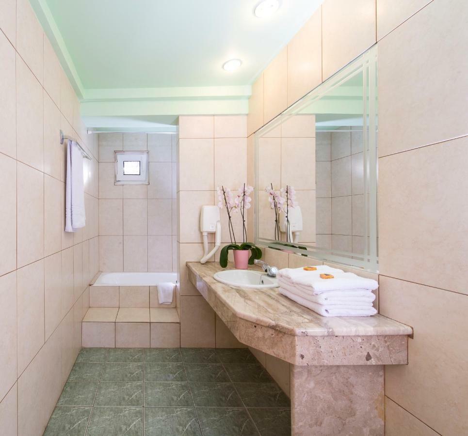 Creta Hotel Агиос-Николаос Экстерьер фото